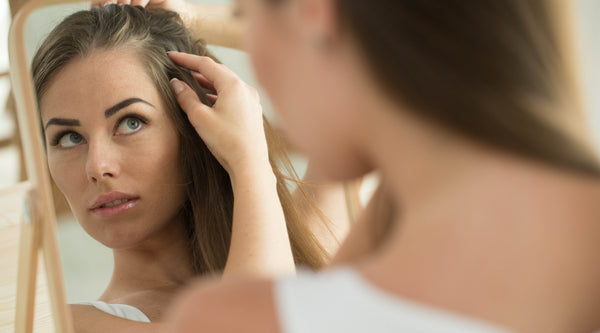 Was du bei Haarausfall tun kannst, auch wenn du die Ursache nicht kennst